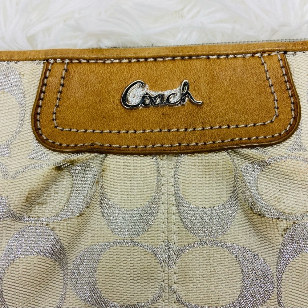 COACH white & silver C print wristlet wallet - Picture 5 of 15